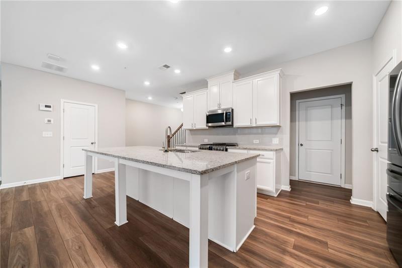 495 Duval Drive, Alpharetta, Georgia image 8