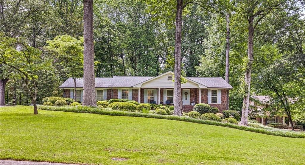 3792 Harts Mill Lane, Brookhaven, Georgia image 2