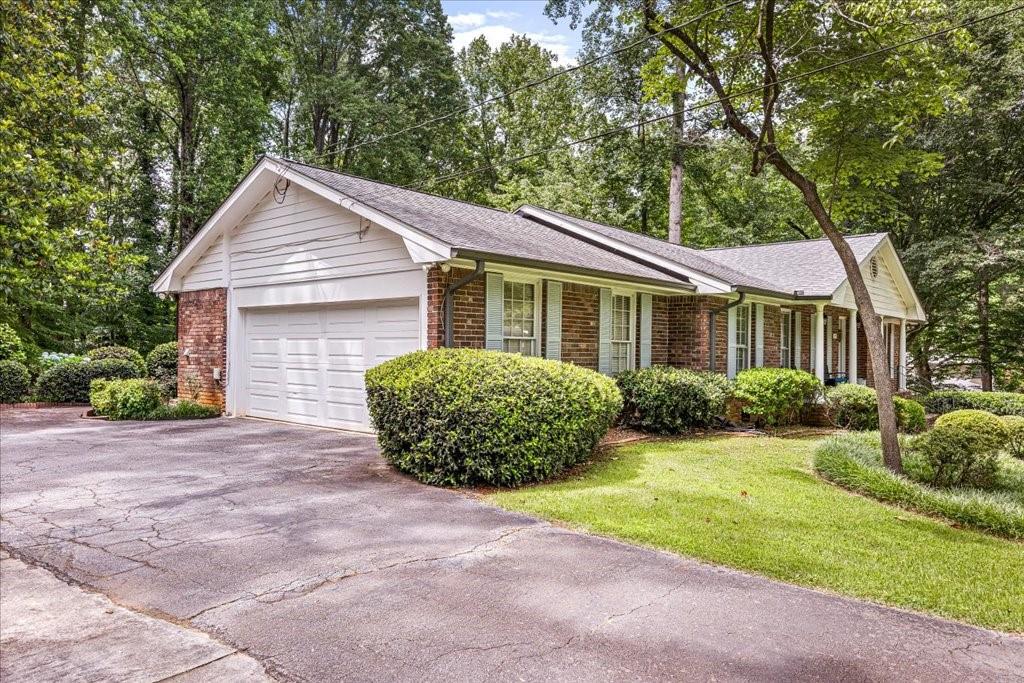 3792 Harts Mill Lane, Brookhaven, Georgia image 36