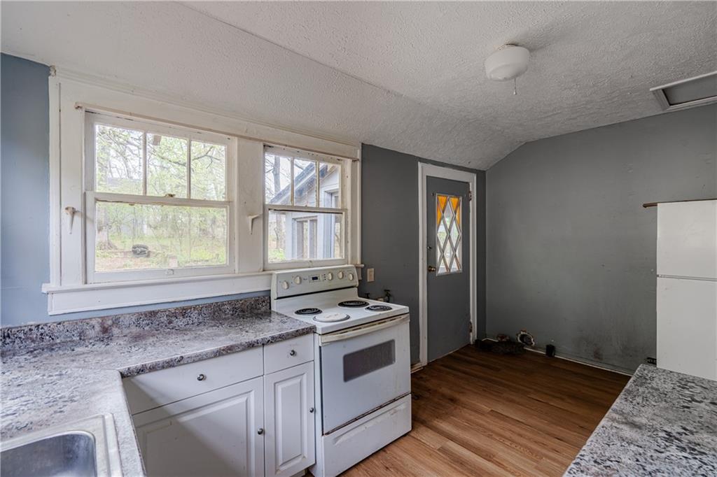 1388 Metropolitan Avenue, Atlanta, Georgia image 13