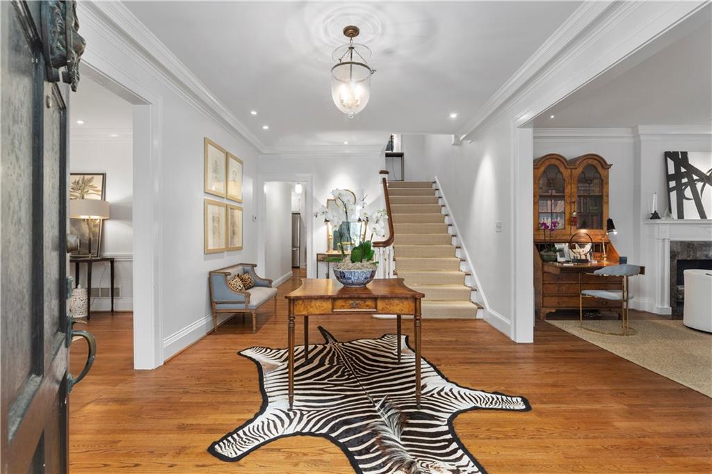 3056 E Pine Valley Road NW