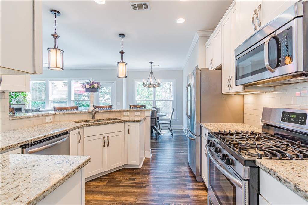115 Greenbrier Way, Canton, Georgia image 9