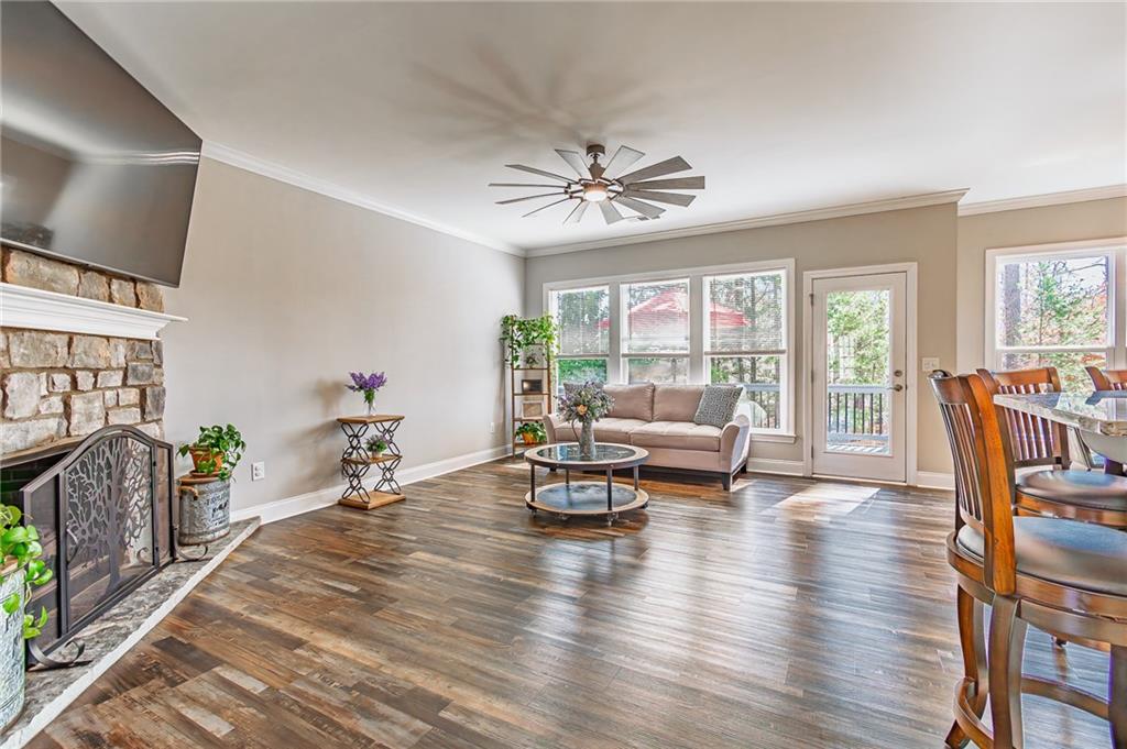 115 Greenbrier Way, Canton, Georgia image 3