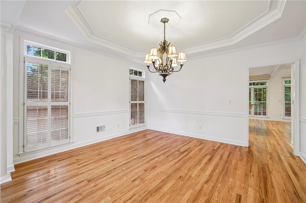 Cameron Manor - Residential