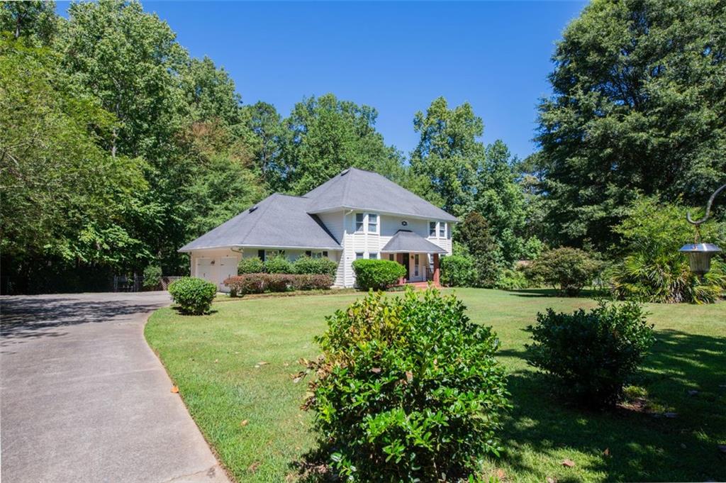 573 HASTINGS Way