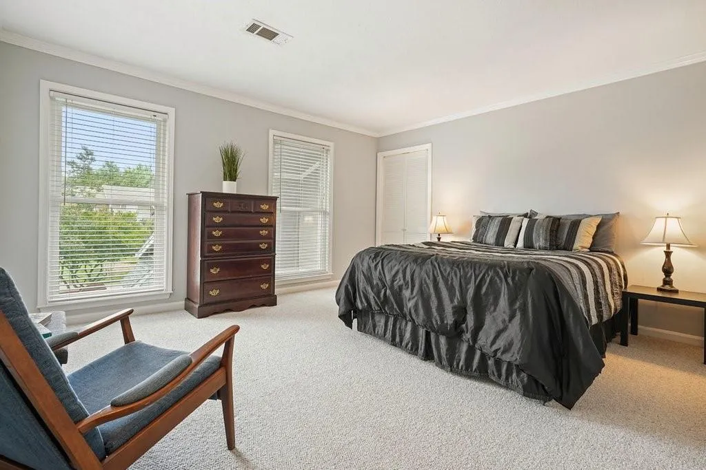 Marietta, Georgia 30068, United States, 3 Bedrooms Bedrooms, ,3 BathroomsBathrooms,Residential,Pending,151386