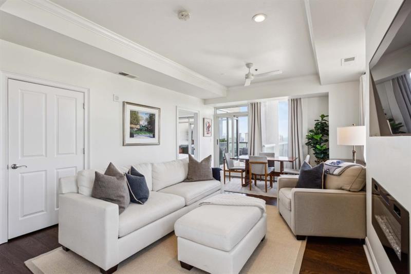 2881 Peachtree Road NE 1005