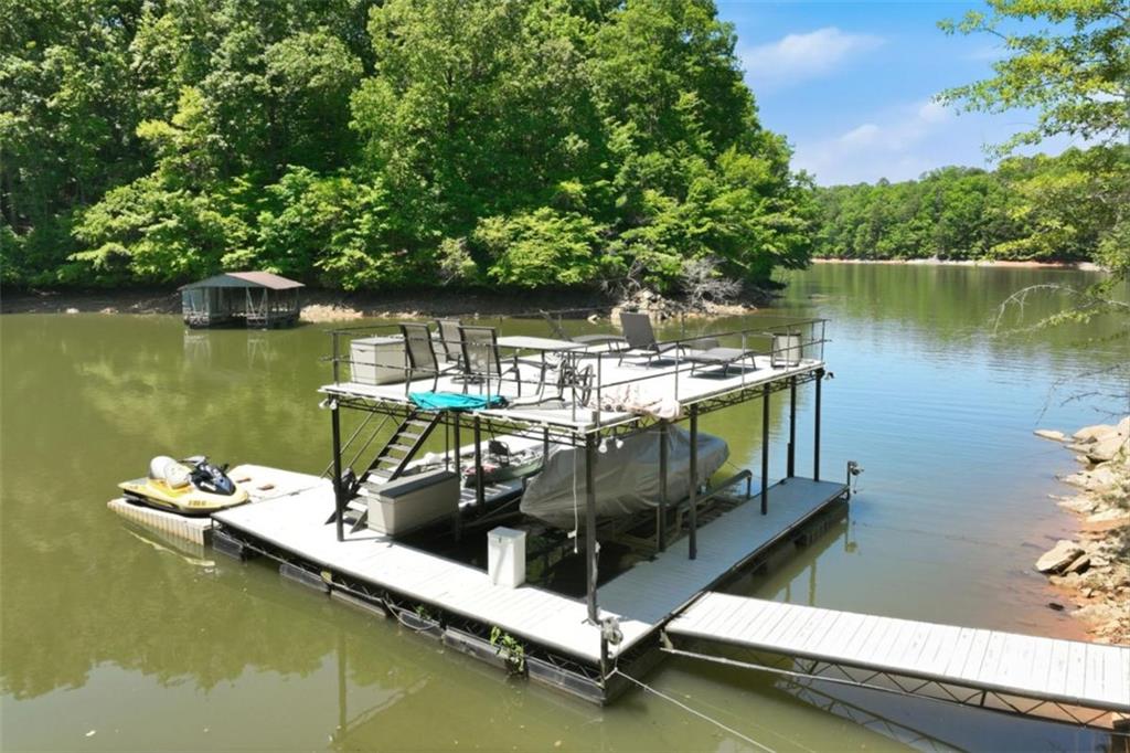 3928 Lake Court