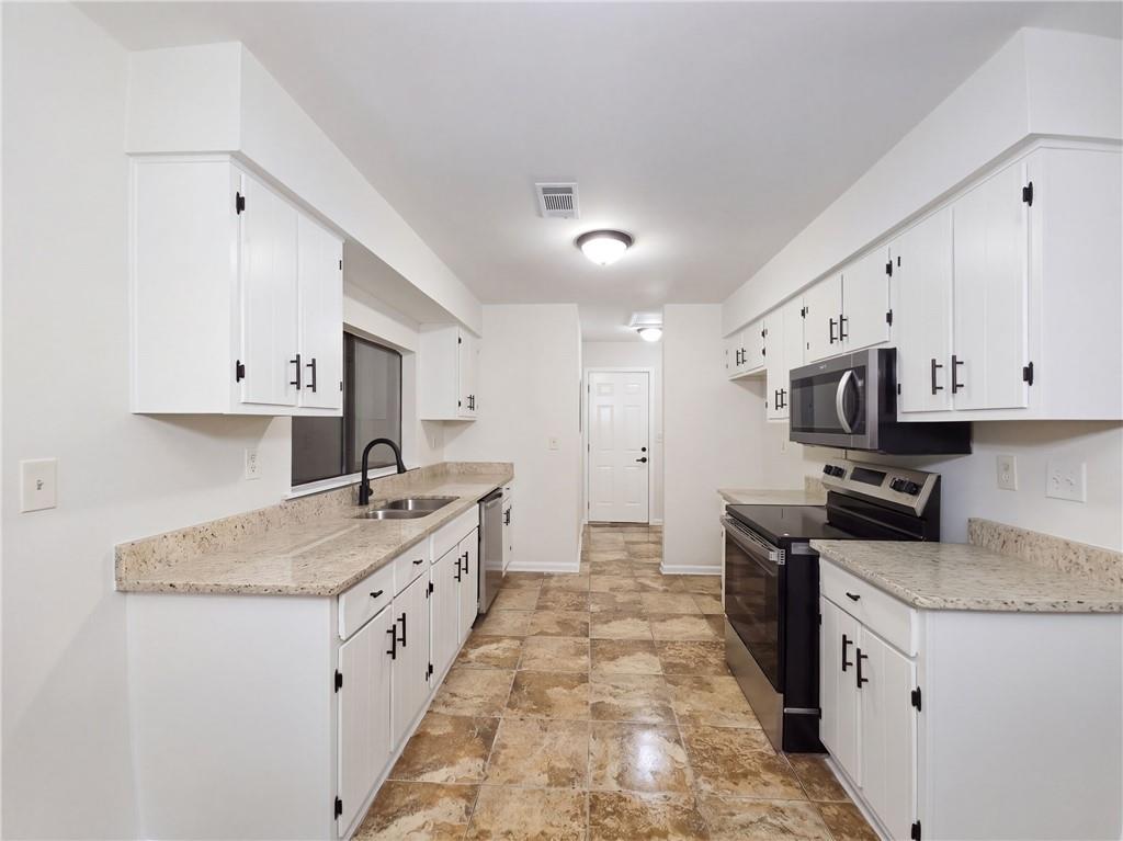 3118 Caliente Lane