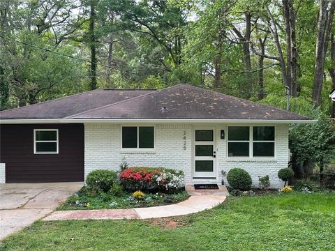 Photo of 2425 Hillside Avenue, Decatur, GA 30032 (MLS # 7748008)