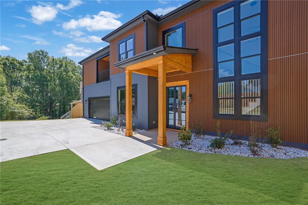 1863 Ben King Road NW