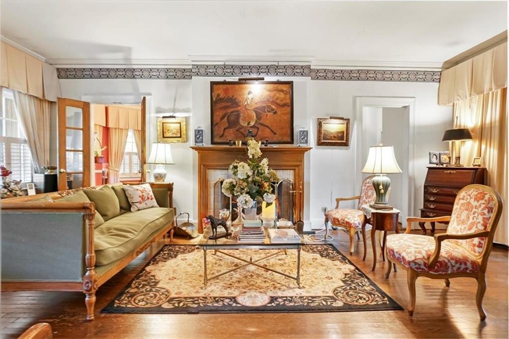 3061 Peachtree Drive NE