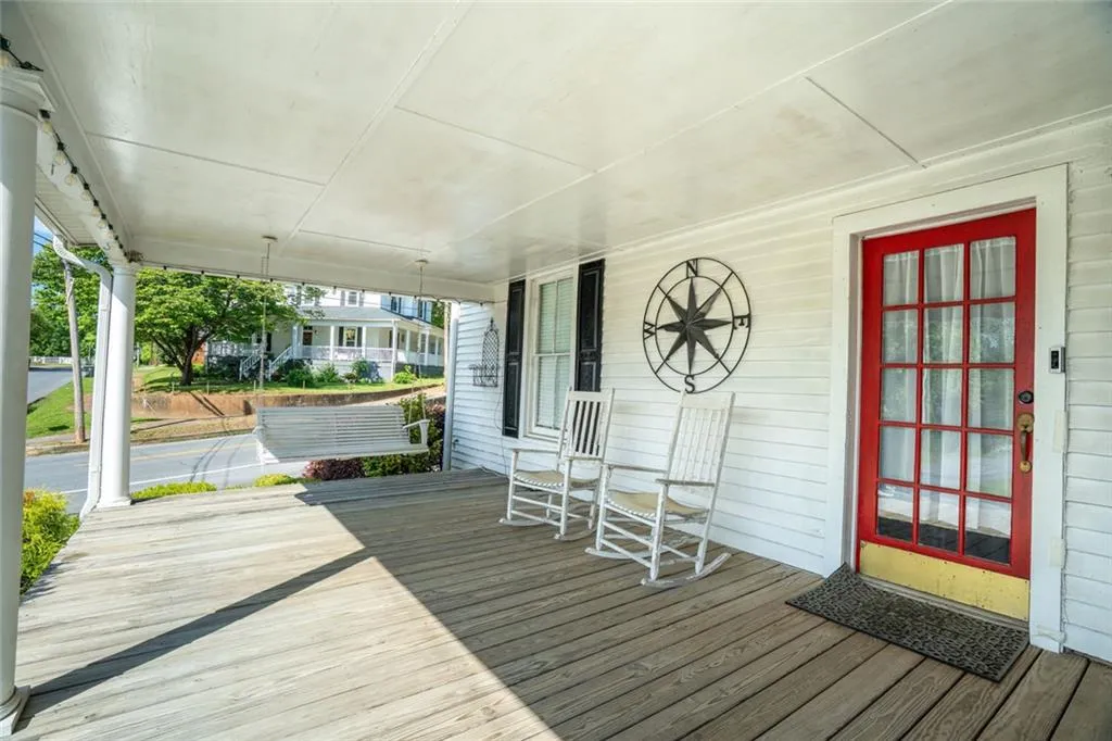 Rockmart, Georgia 30153, United States, 4 Bedrooms Bedrooms, ,4 BathroomsBathrooms,Residential,Active,104870