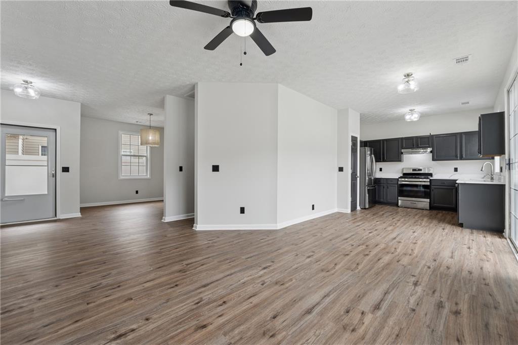 328 Windcroft Circle, Acworth, Georgia image 8