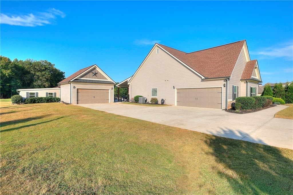 498 Clover Drive