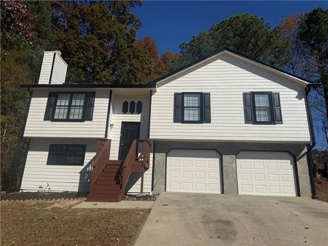Homes For Sale - 6320 Littleton Drive<br/> Union City, GA 30291
