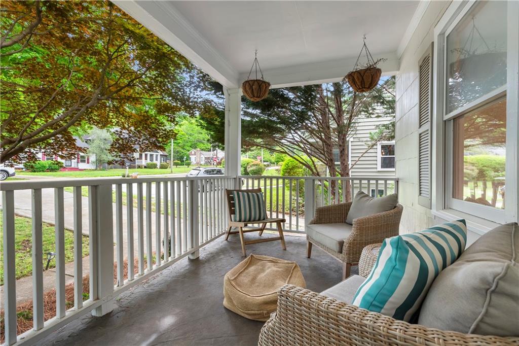 1634 Glenwood Avenue SE