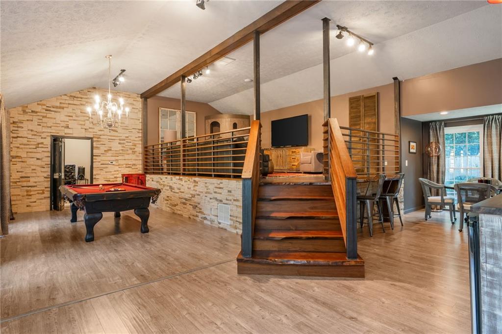 Chimney Springs - Residential