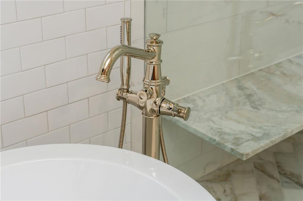 Chimney Springs - Residential