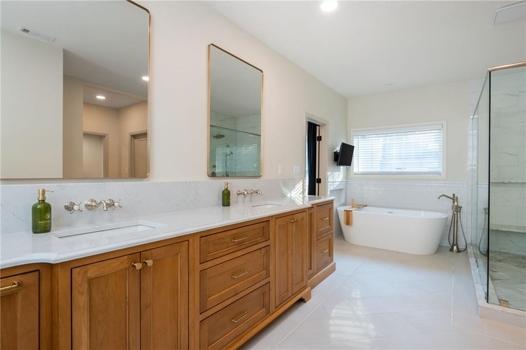 Chimney Springs - Residential