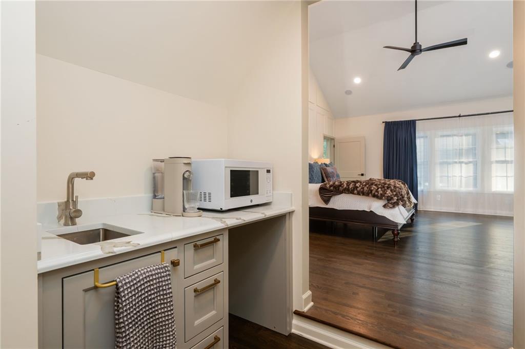 Chimney Springs - Residential