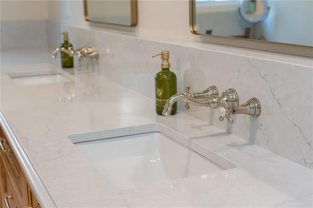 Chimney Springs - Residential