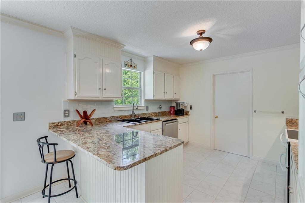 3737 James Ed Road, Gainesville, Georgia image 12