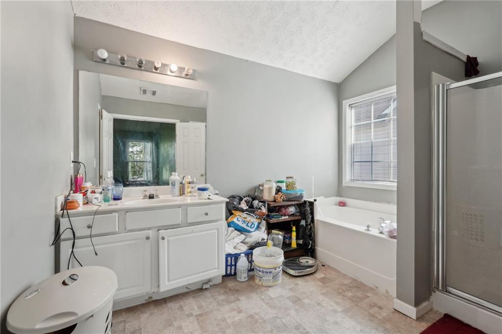 415 Clairidge Lane, Lawrenceville, Georgia image 14