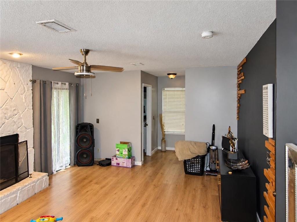 832 Chapman Circle