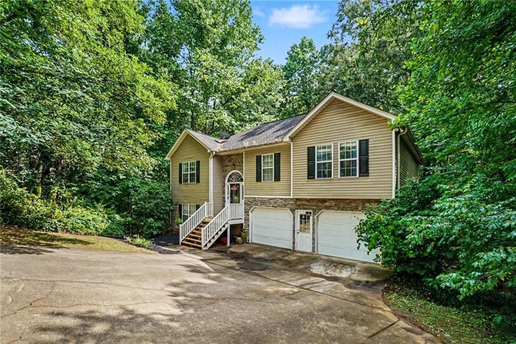 306 Queensbury Walk