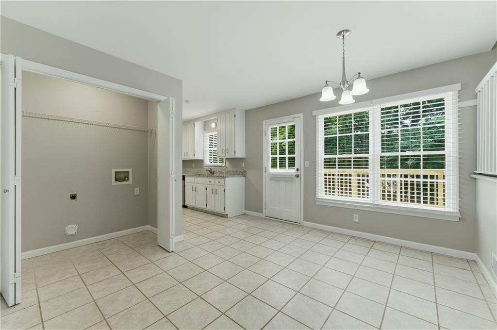 615 Hickory Nobb