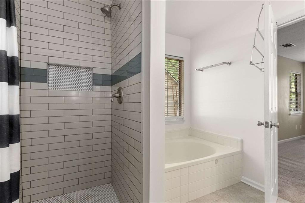 1200 Taylor Oaks Drive, Roswell, Georgia image 25