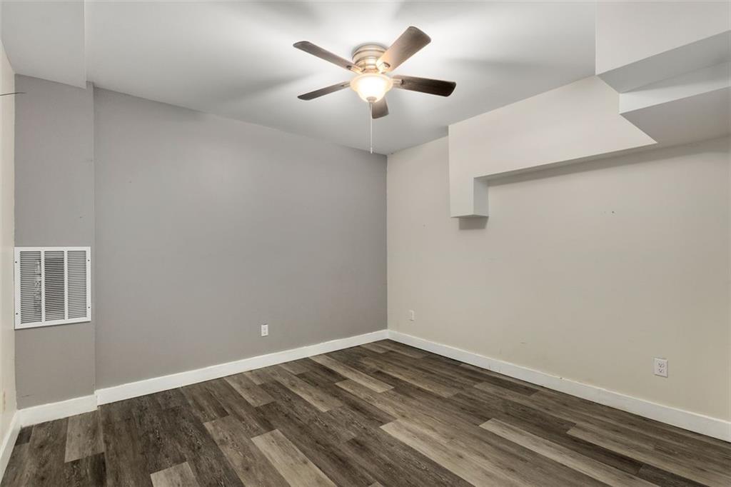 1200 Taylor Oaks Drive, Roswell, Georgia image 36