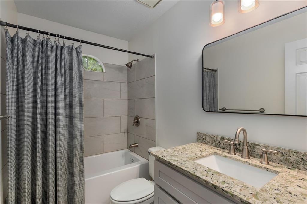 1200 Taylor Oaks Drive, Roswell, Georgia image 29