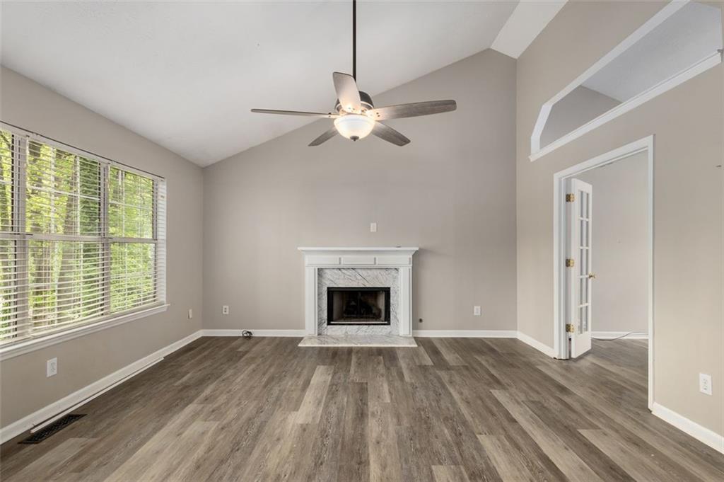 1200 Taylor Oaks Drive, Roswell, Georgia image 8