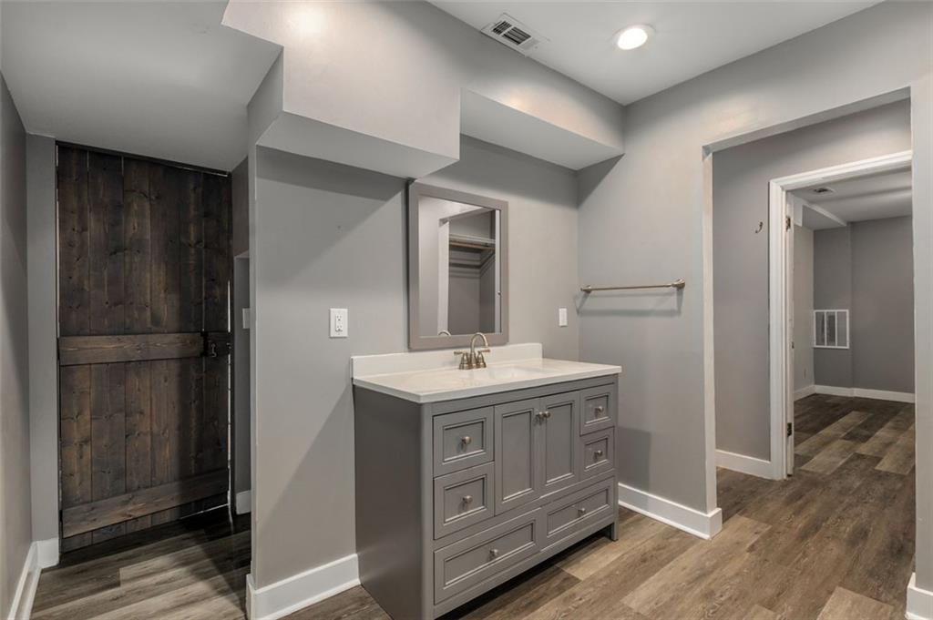 1200 Taylor Oaks Drive, Roswell, Georgia image 38