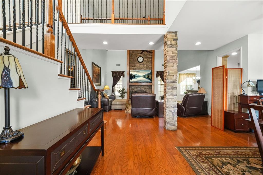 6460 Bellevue Drive SW