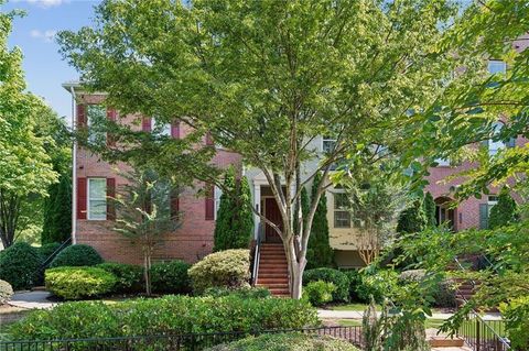 Photo of 2707 Wander Lane, Alpharetta, GA 30022 (MLS # 7746942)