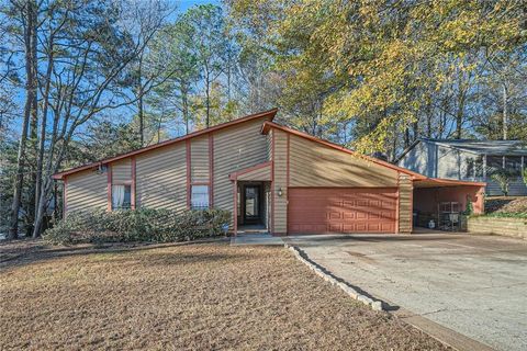 A home in Lilburn