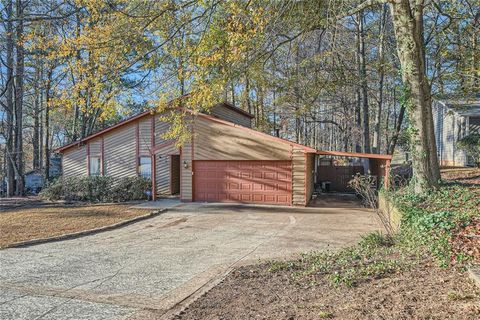 A home in Lilburn