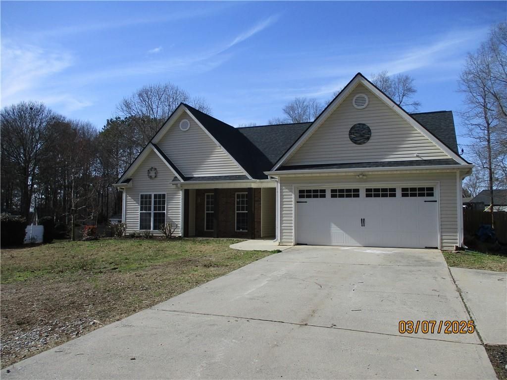 listing image 0