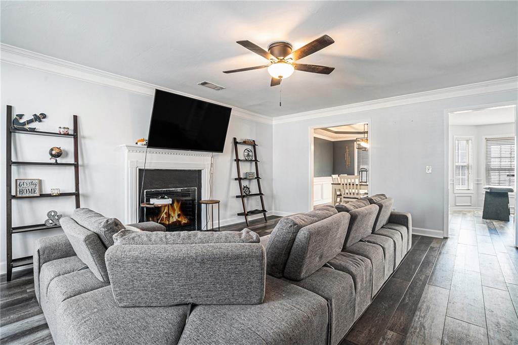 3287 Shady Valley Lane