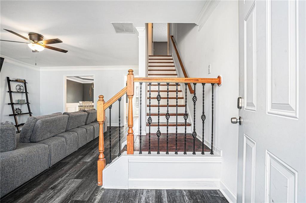 3287 Shady Valley Lane