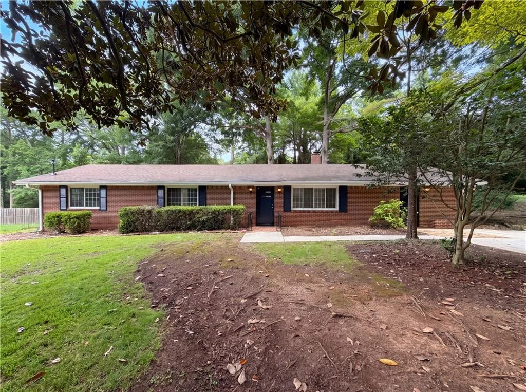 210 Pinewood Lane
