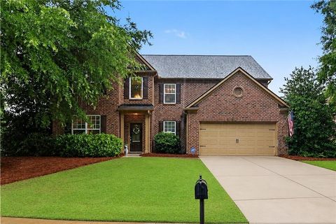 Homes For Sale - 5505 Ivy Nole<br/> Cumming, GA 30040