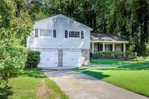 2521 Rockknoll Drive Conley GA 30288