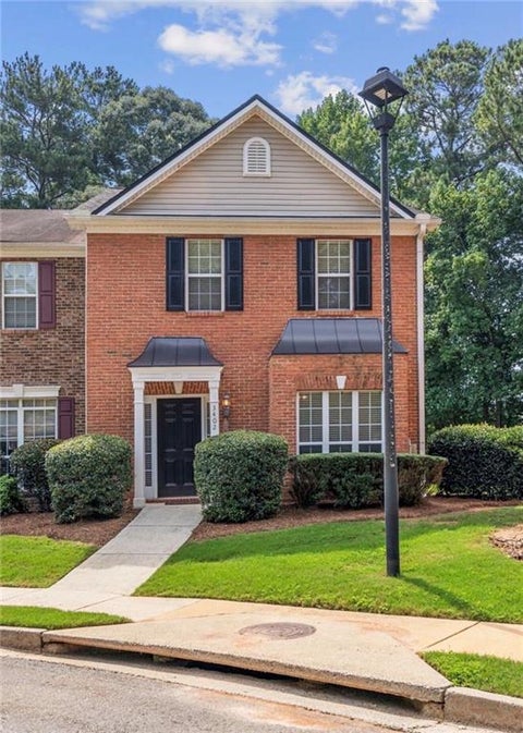 Townhouse For Sale - 3402 Town Square Drive #3<br/> Kennesaw, GA 30144