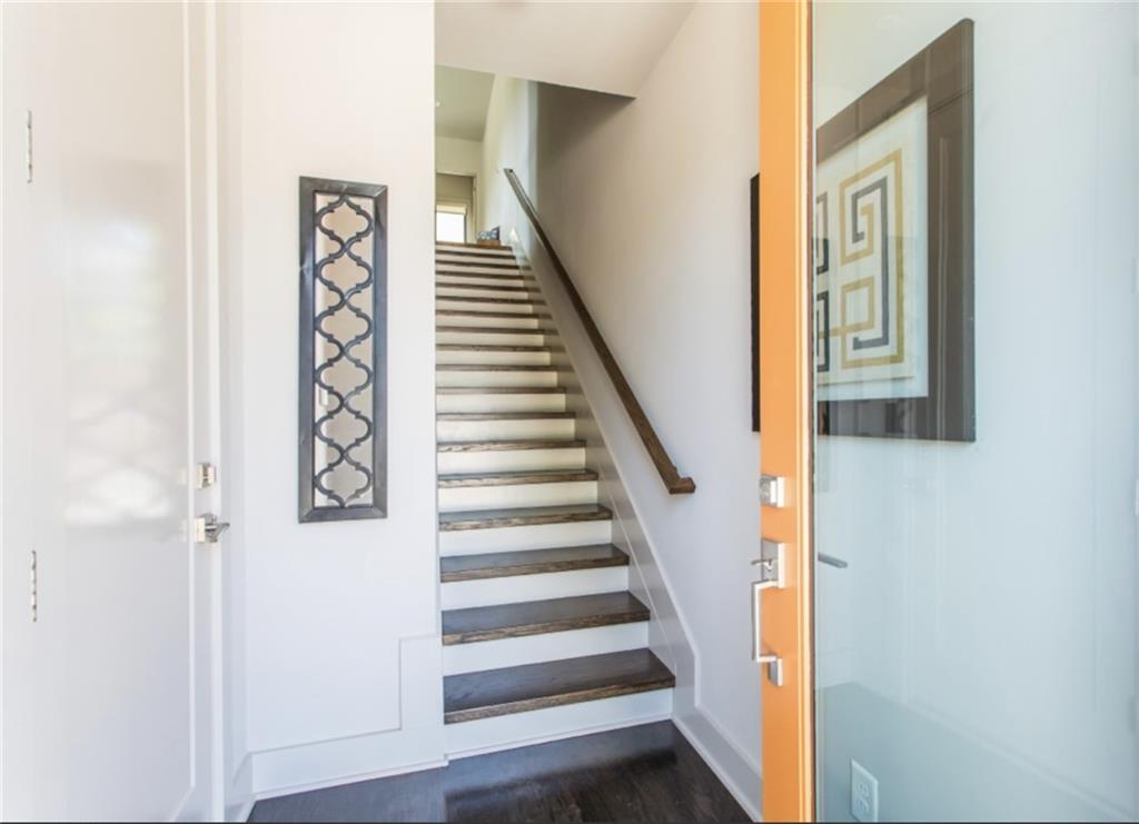 103 City View Court NE