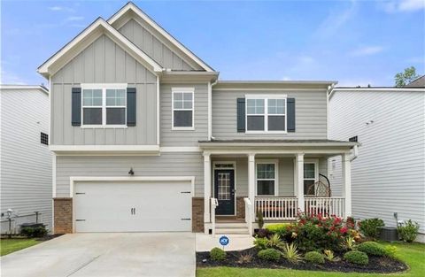 Homes For Sale - 1103 Shadow Glen Drive<br/> Fairburn, GA 30213