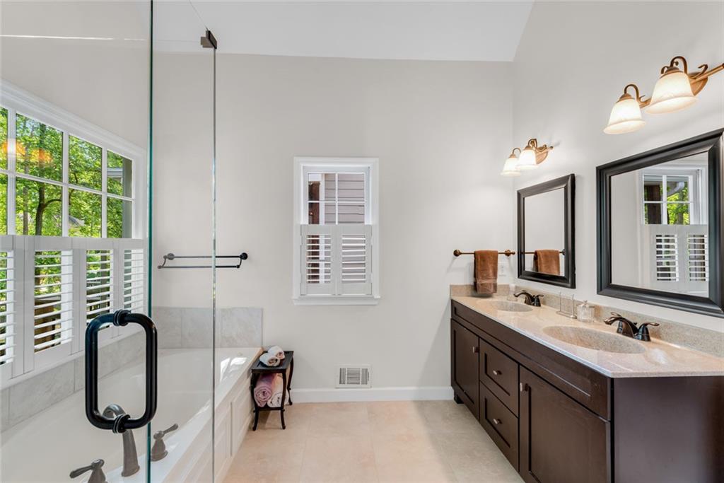 2350 Shore View Way, Suwanee, Georgia image 24